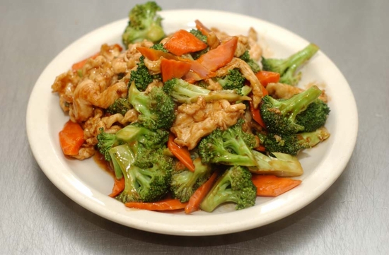 L8 Chicken with Broccoli